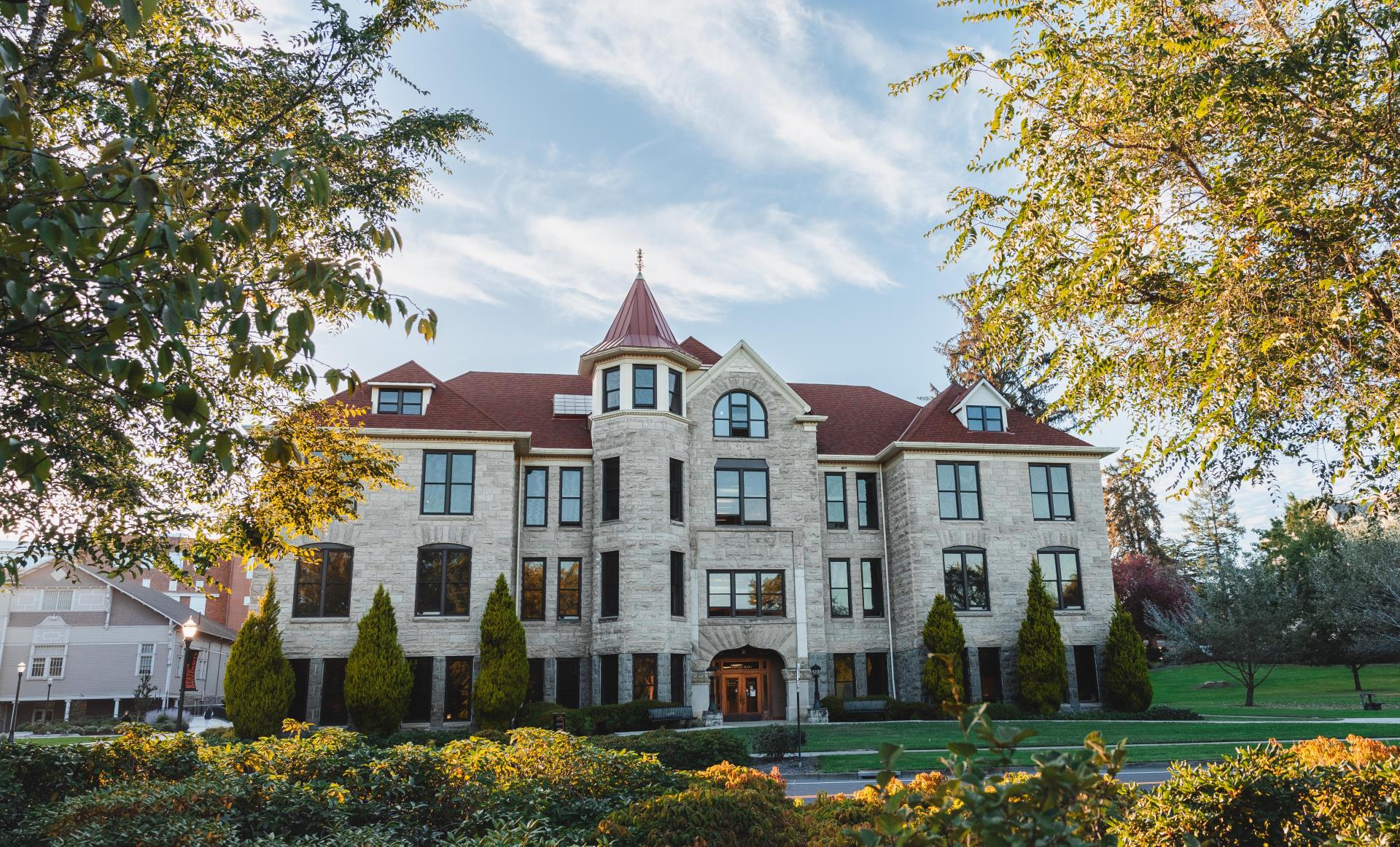 Furman Hall on Oregon State University's Corvallis Campus